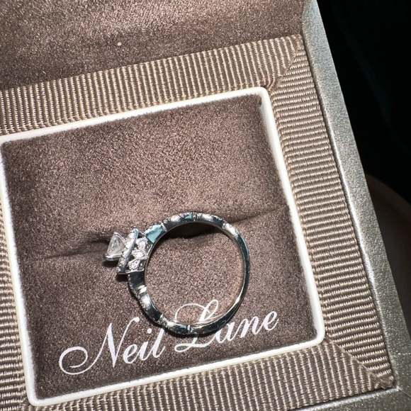 Neil Lane Silver Diamond Ring - Picture 5 of 6